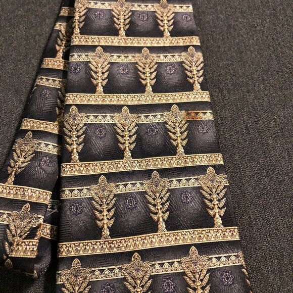 BUNDLE of 2 Christian Dior Ties - Picture 4 of 9